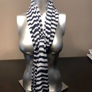 Aldo gently worn scarf.